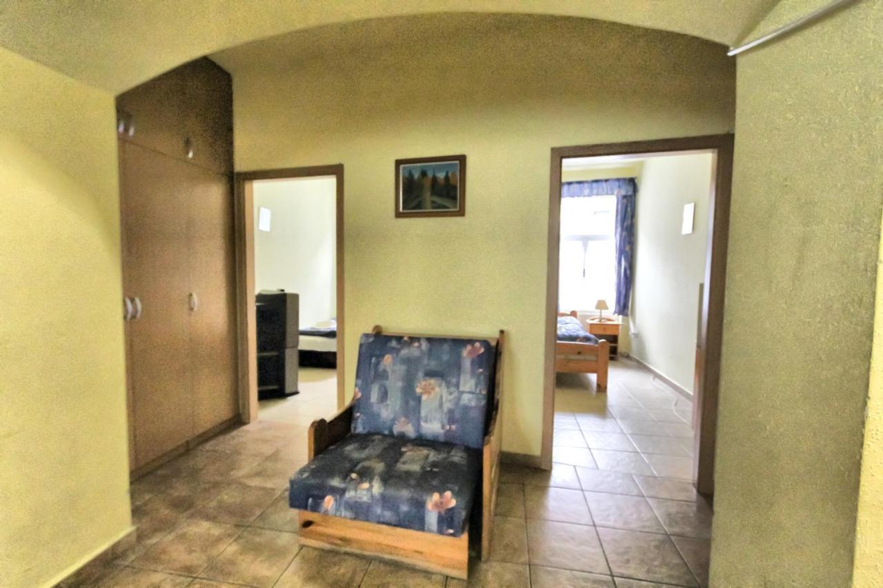 Afrodite Apartmanok Eğri Dış mekan fotoğraf