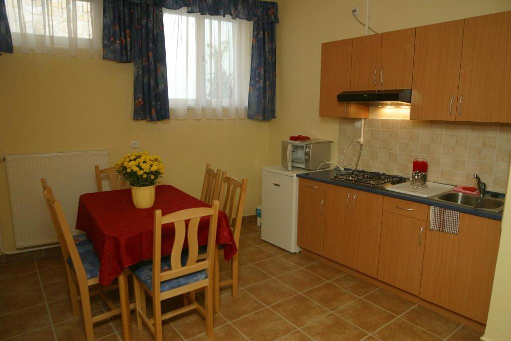 Afrodite Apartmanok Eğri Dış mekan fotoğraf