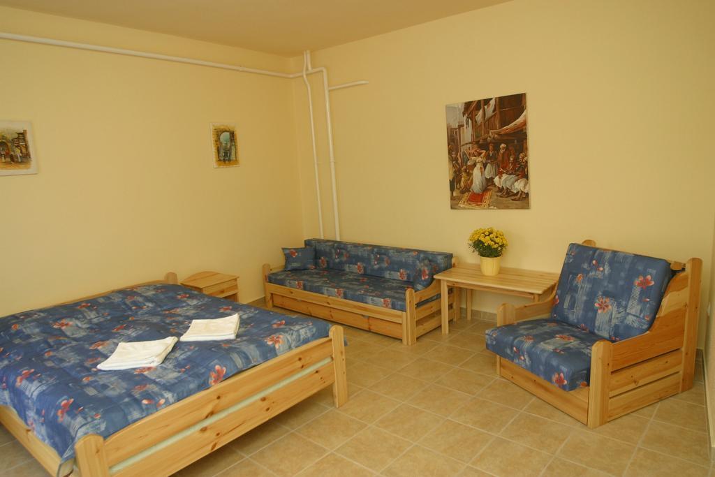 Afrodite Apartmanok Eğri Oda fotoğraf